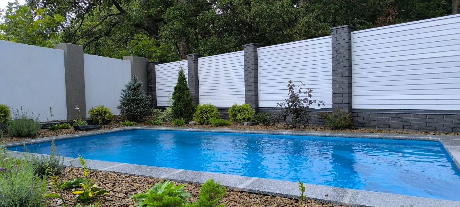 Забор-жалюзи из ламелей Хай-Тек 54м RAL9003 Белый фото 4 в Тамбове